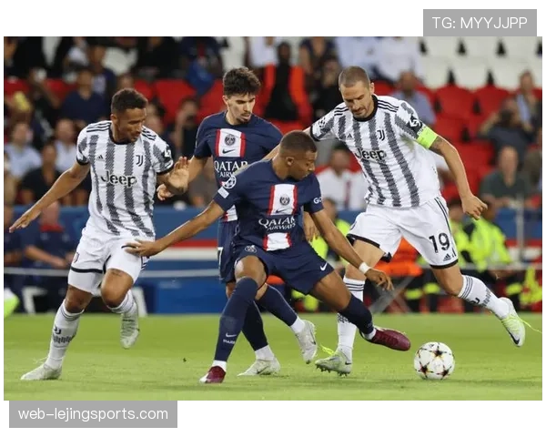 巴黎圣日耳曼总比分8-2血洗切尔西 卫冕冠军展现恐怖攻击群深度